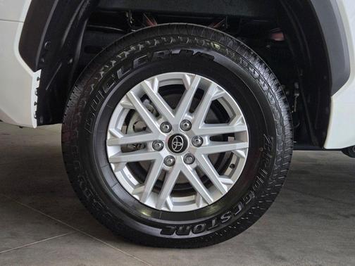 Ice Cap 2024 Toyota Tundra SR5