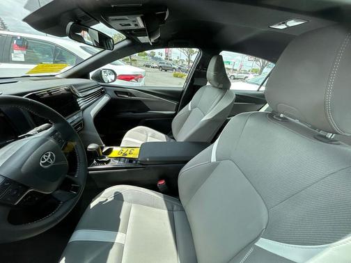 Midnight Black Metallic 2026 Toyota Camry SE