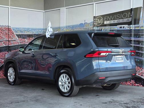 2025 Toyota Grand Highlander XLE