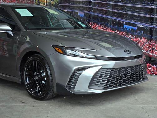 Heavy Metal 2026 Toyota Camry SE