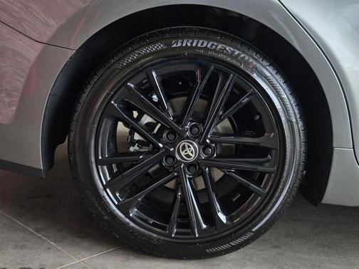 Heavy Metal 2026 Toyota Camry SE