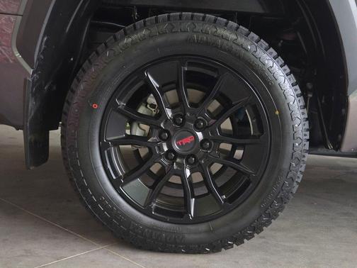Magnetic Gray Metallic 2024 Toyota Tundra Hybrid Limited
