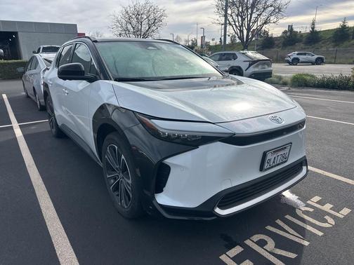 2023 Toyota bZ4X Limited