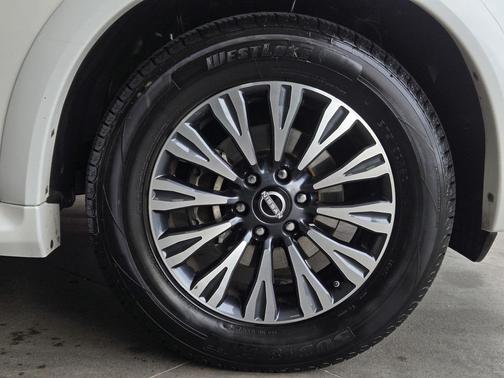 2023 Nissan Armada SL 2WD