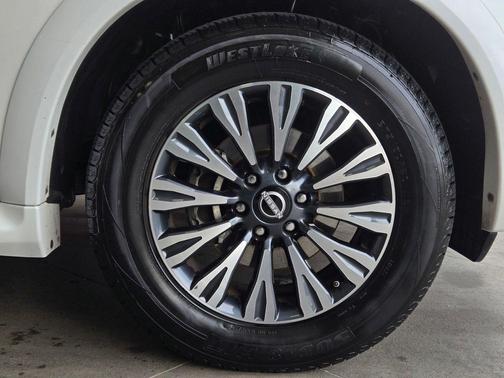 2023 Nissan Armada SL 2WD