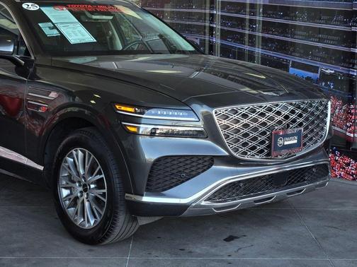 2025 Genesis GV80 2.5T