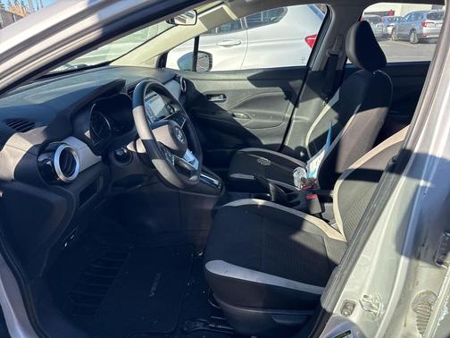 2021 Nissan Versa 1.6 SV
