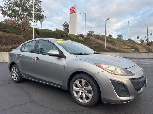 Liquid Silver Metallic 2011 Mazda Mazda3 s Sport