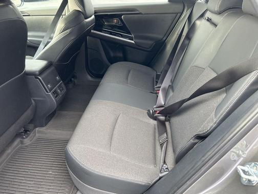 2024 Toyota bZ4X XLE