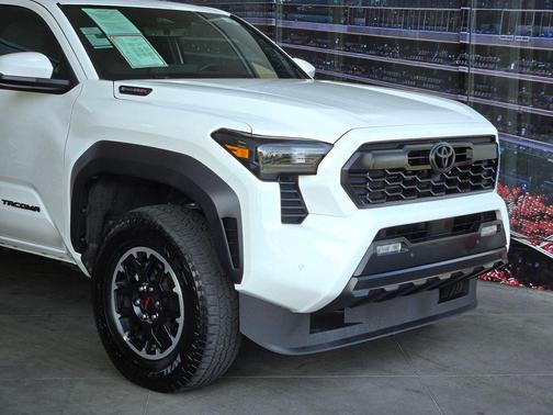 Ice Cap 2025 Toyota Tacoma Hybrid TRD Off Road