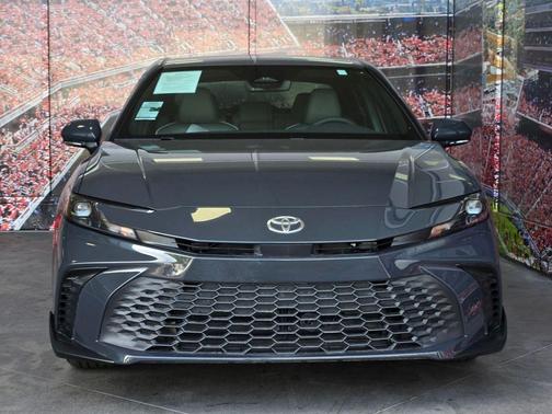 Underground 2026 Toyota Camry SE