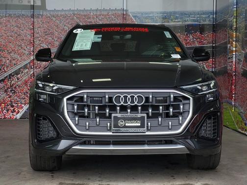2024 Audi Q8 55 Premium Plus