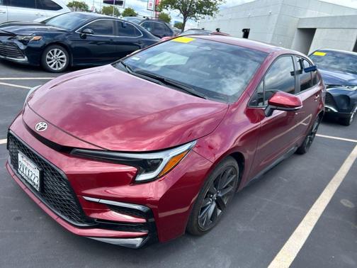 Ruby Flare Pearl 2026 Toyota Corolla SE