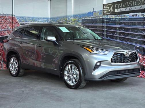 Heavy Metal 2026 Toyota Highlander Hybrid Limited