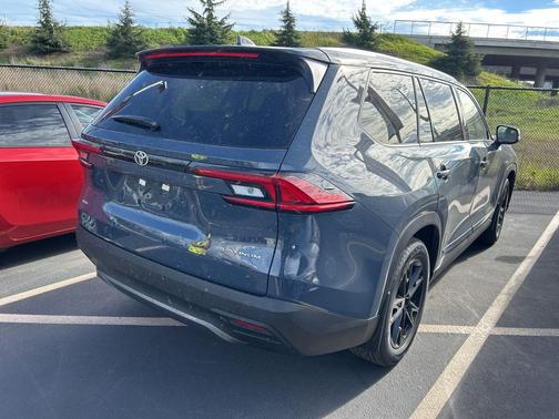 2026 Toyota Grand Highlander Platinum