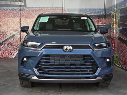 2026 Toyota Grand Highlander Platinum