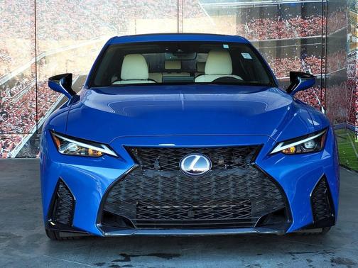 2022 Lexus IS 350 Base