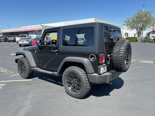 2016 Jeep Wrangler Willys Wheeler