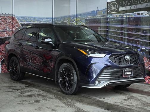 2026 Toyota Highlander XSE