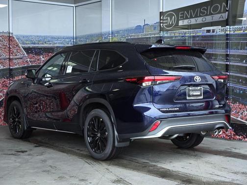 2026 Toyota Highlander XSE