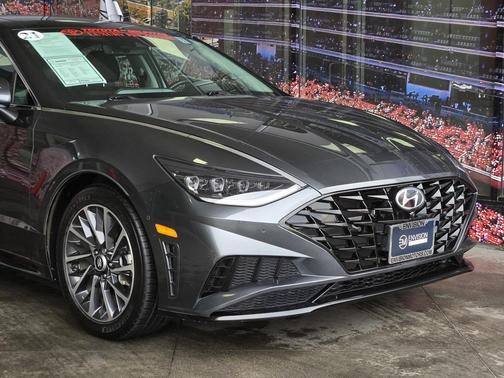 2021 Hyundai SONATA Limited