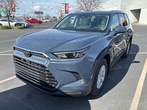 2026 Toyota Grand Highlander Hybrid XLE