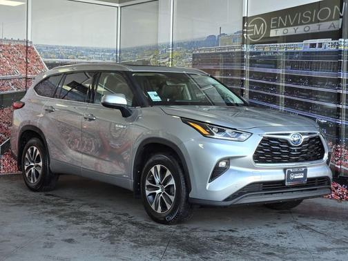 2021 Toyota Highlander Hybrid Limited