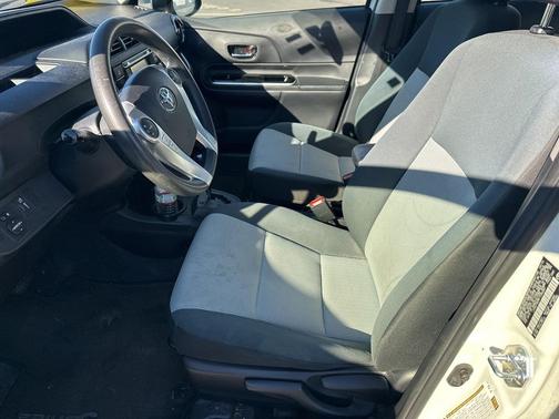 2015 Toyota Prius c Two