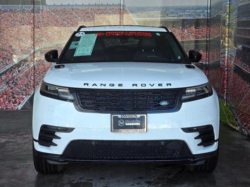 2025 Land Rover Range Rover Velar P250 SE R-Dynamic