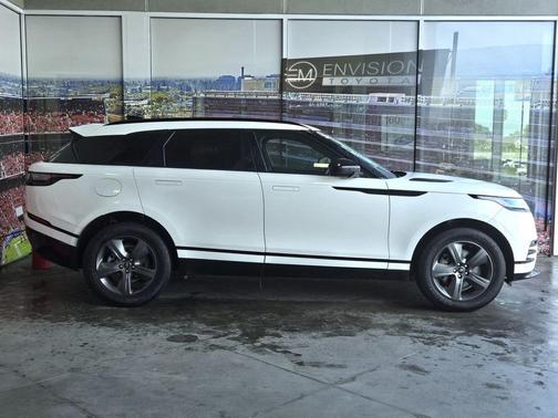 2025 Land Rover Range Rover Velar P250 SE R-Dynamic