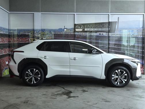 2023 Toyota bZ4X XLE
