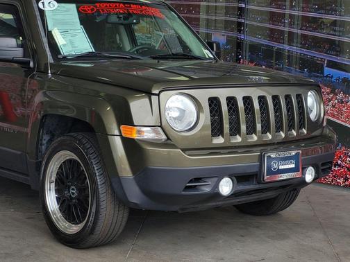 2016 Jeep Patriot Sport
