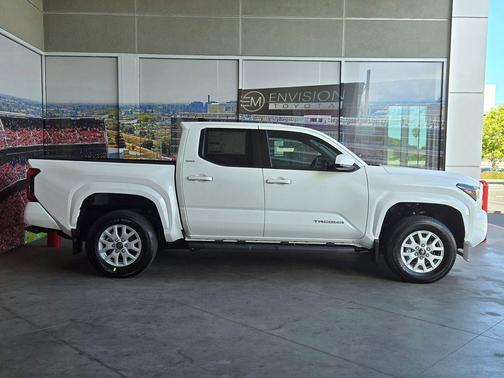 Ice Cap 2026 Toyota Tacoma SR5