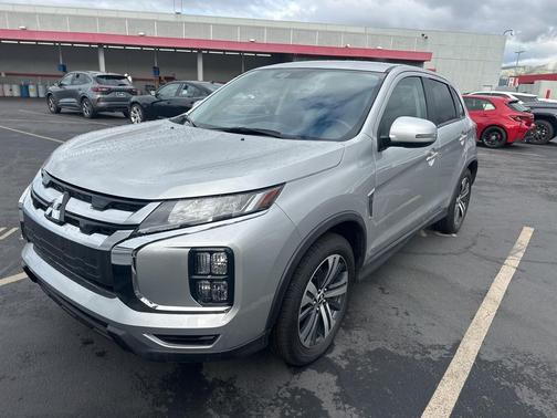 2024 Mitsubishi Outlander Sport SE