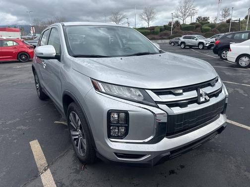 2024 Mitsubishi Outlander Sport SE