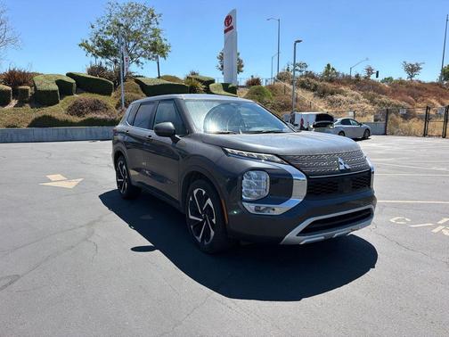 2024 Mitsubishi Outlander SE S-AWC