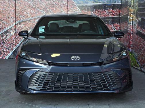 Dark Cosmos 2026 Toyota Camry SE