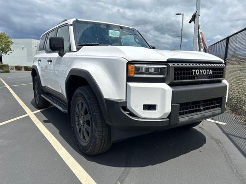 Ice Cap 2026 Toyota Land Cruiser Base