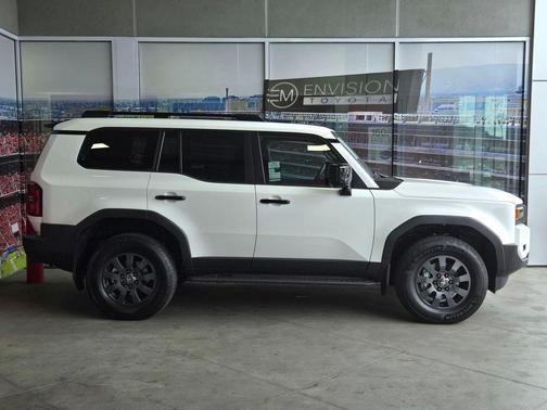 Ice Cap 2026 Toyota Land Cruiser Base