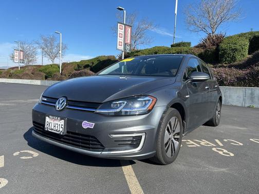 2019 Volkswagen e-Golf SEL Premium