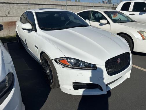 2015 Jaguar XF 
