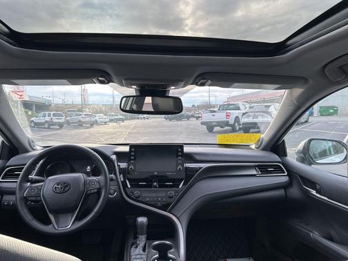 2023 Toyota Camry XSE
