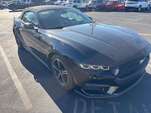 2024 Ford Mustang EcoBoost