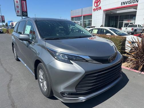 Heavy Metal 2026 Toyota Sienna XLE