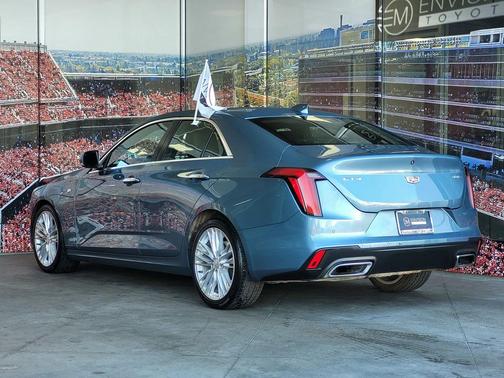 2023 Cadillac CT4 Premium Luxury