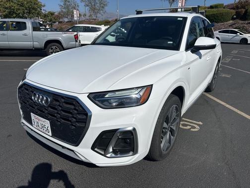 2024 Audi Q5 45 S line Premium Plus