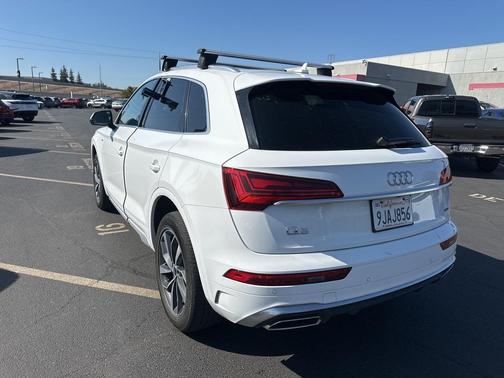 2024 Audi Q5 45 S line Premium Plus