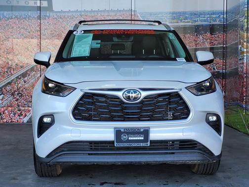 2022 Toyota Highlander XLE