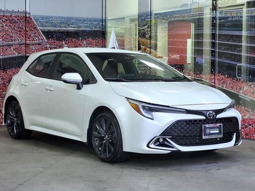 2025 Toyota Corolla XSE