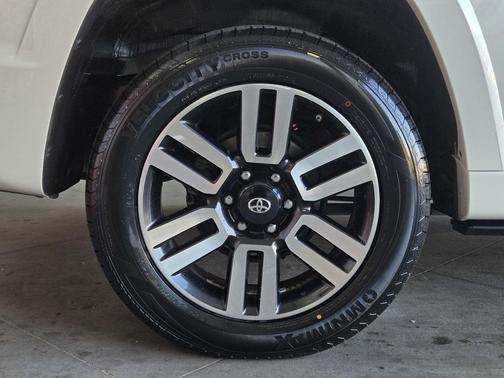 2020 Toyota 4Runner Limited